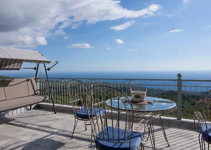 The Balcony Of Mani Semesterbostad Tseria