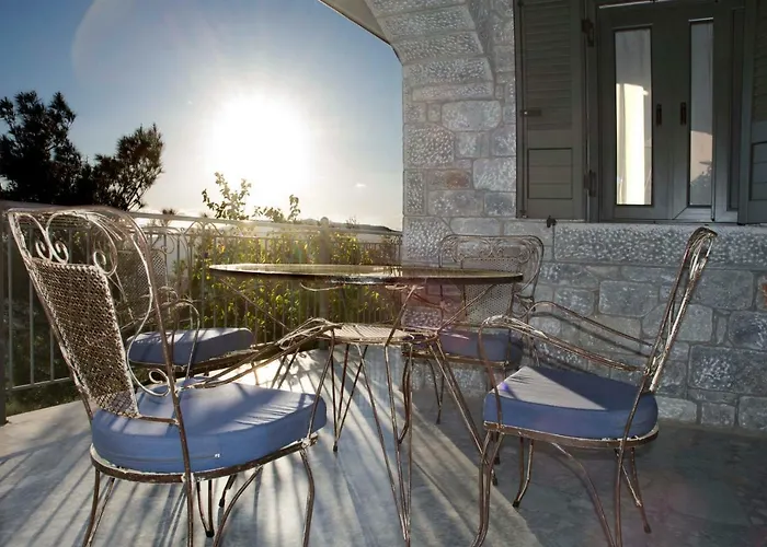 The Balcony Of Mani Semesterbostad